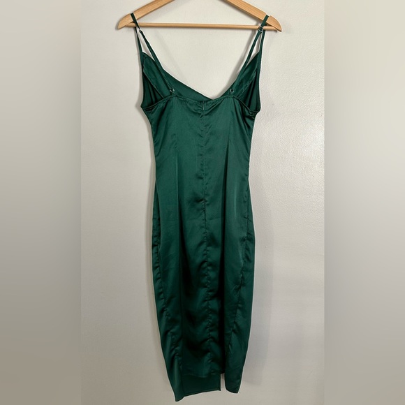 PrettyLittleThing Emerald Green Strappy Satin Cowl Midi Dress size 4 in EUC - Picture 9 of 12
